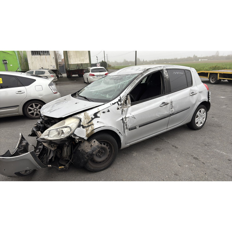 Boitier UCH RENAULT CLIO 3 Photo n°5