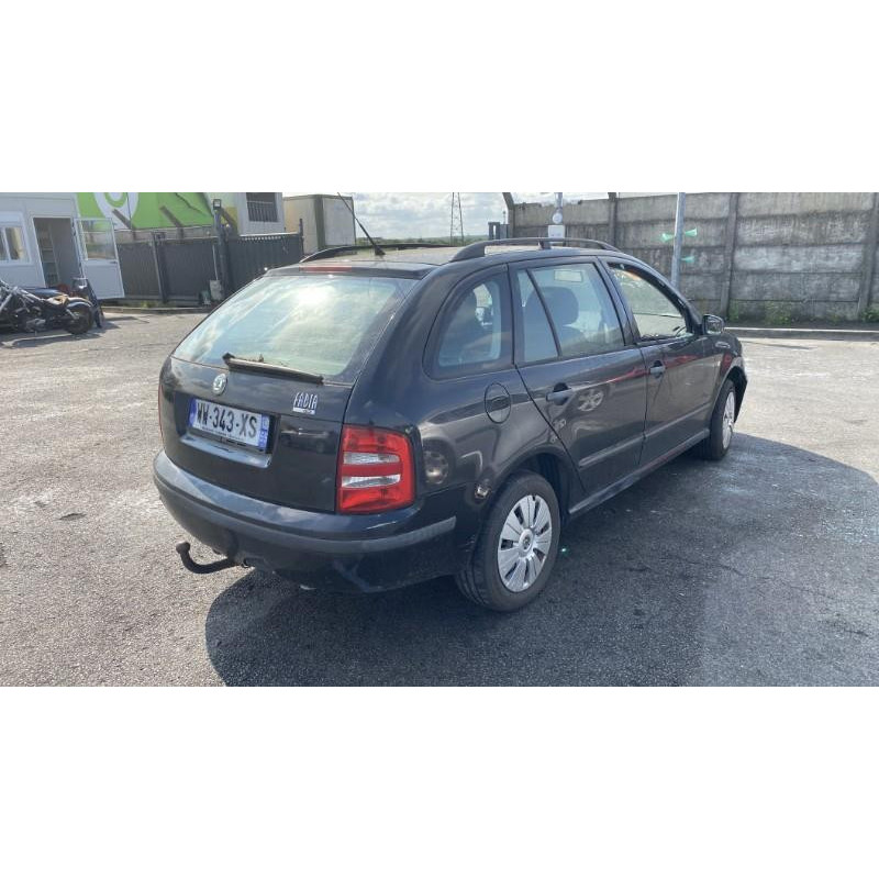 Feu arriere principal gauche (feux) SKODA FABIA 1 Photo n°7