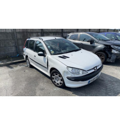 Calculateur moteur PEUGEOT 206
