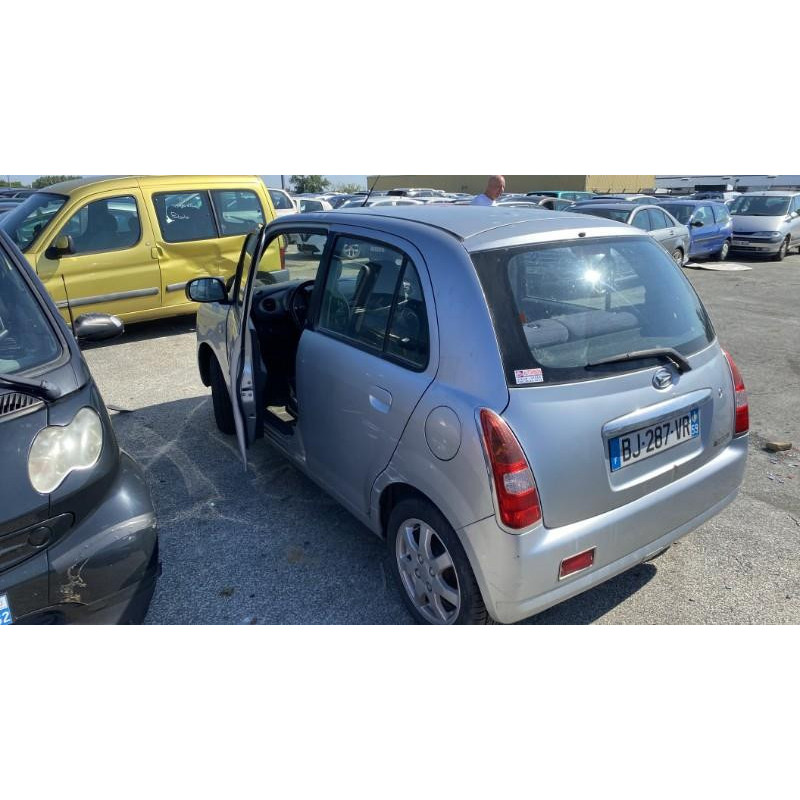 Pare choc arriere DAIHATSU TREVIS Photo n°20