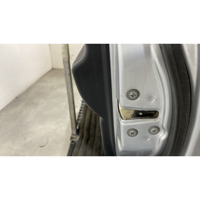 Porte avant droit DAIHATSU TREVIS Photo n°5
