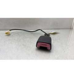 Attache ceinture avant gauche DAIHATSU TREVIS