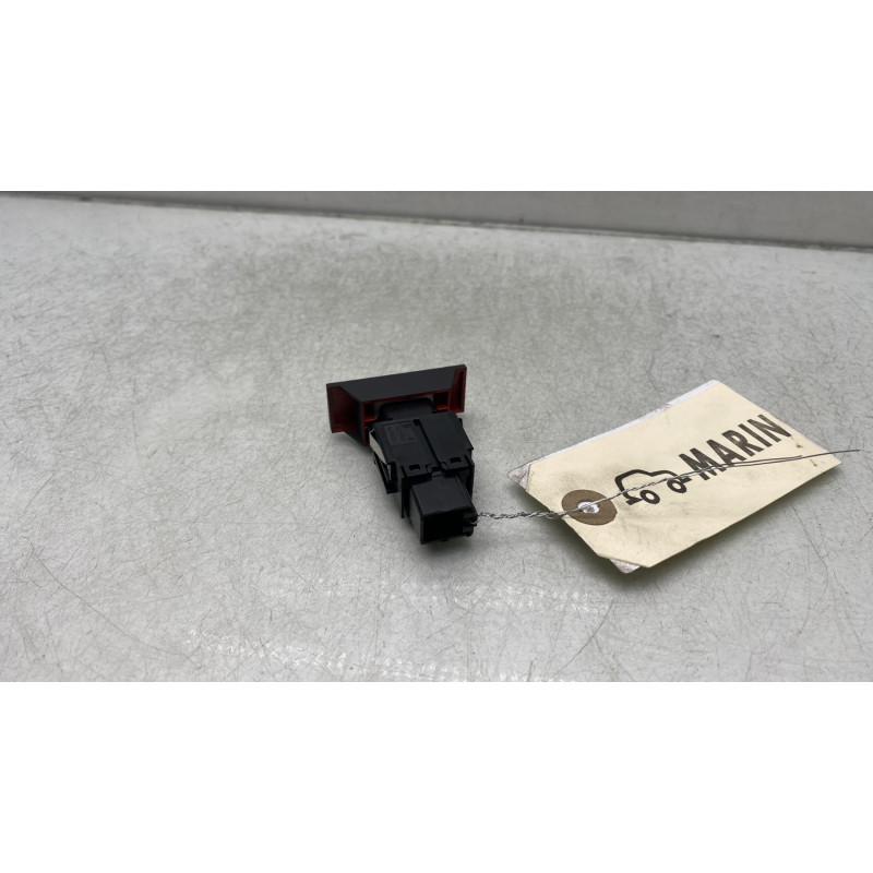 Bouton de warning SEAT LEON 3 Photo n°2
