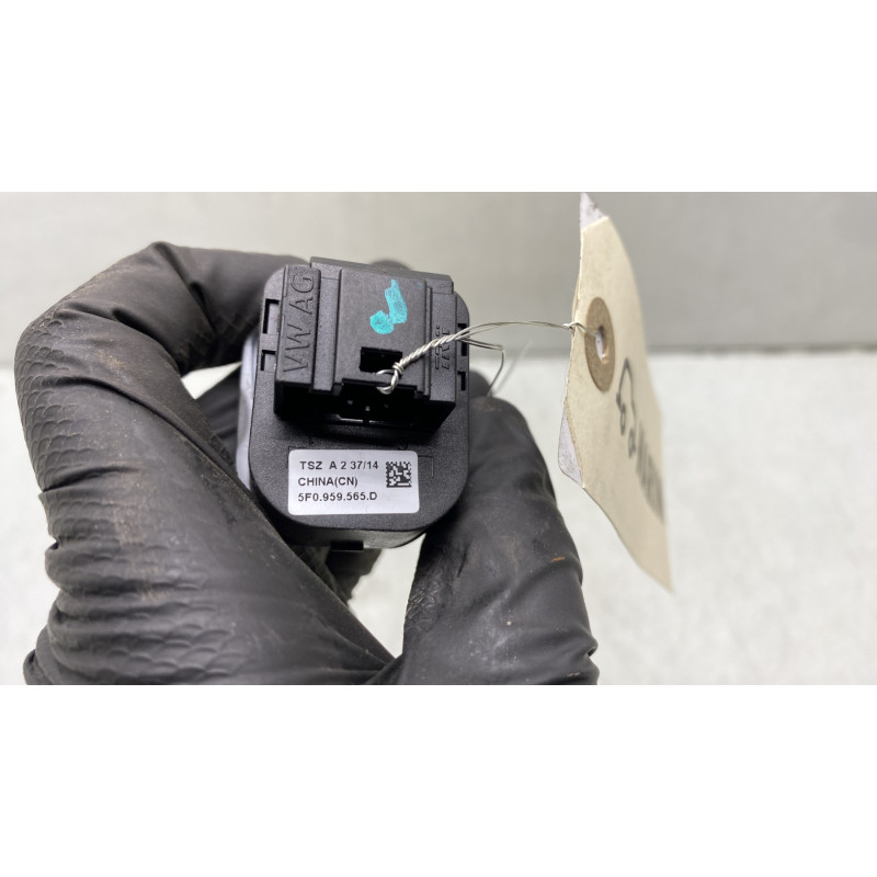 Commande retroviseurs SEAT LEON 3 Photo n°4