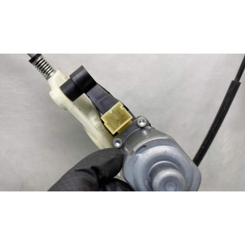Leve vitre electrique avant droit SEAT LEON 3 Photo n°7