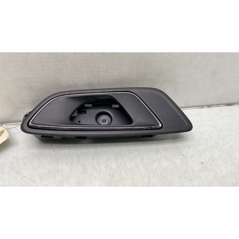 Poignee interieur avant droit SEAT LEON 3 Photo n°1