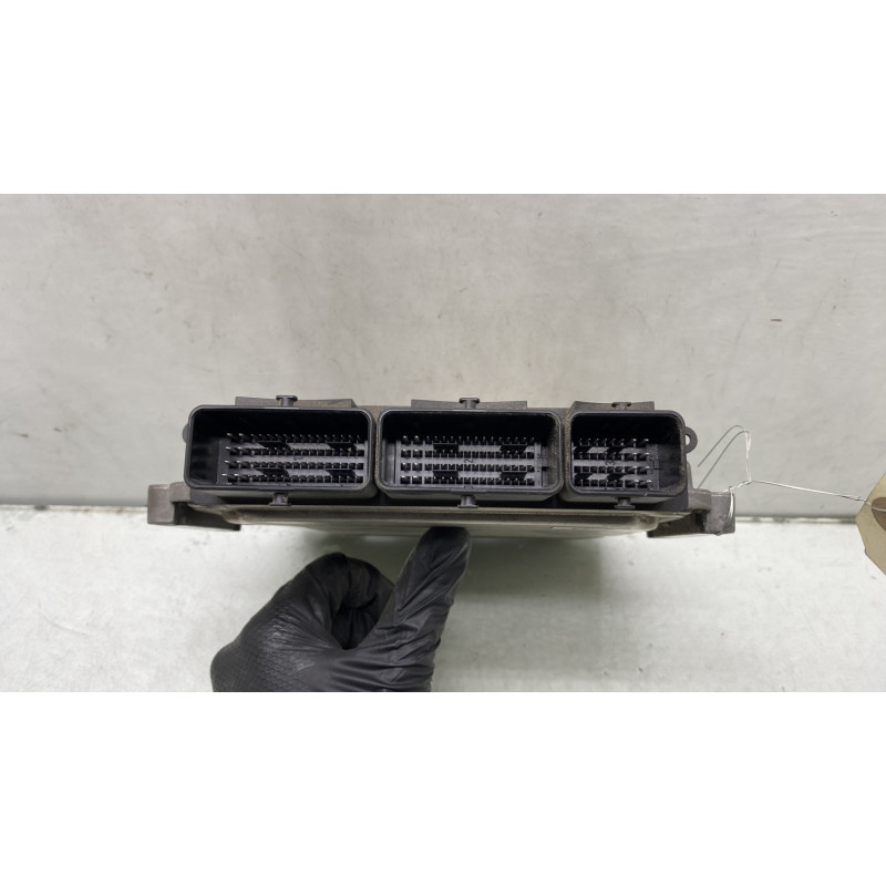 Calculateur moteur NISSAN QASHQAI 1 Photo n°3