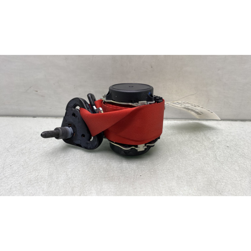 Ceinture arriere centrale RENAULT CLIO 4 Photo n°1