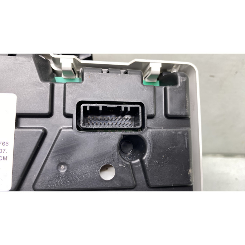 Compteur RENAULT CLIO 4 Photo n°4