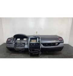Planche de bord complete RENAULT CLIO 4 Photo n°1