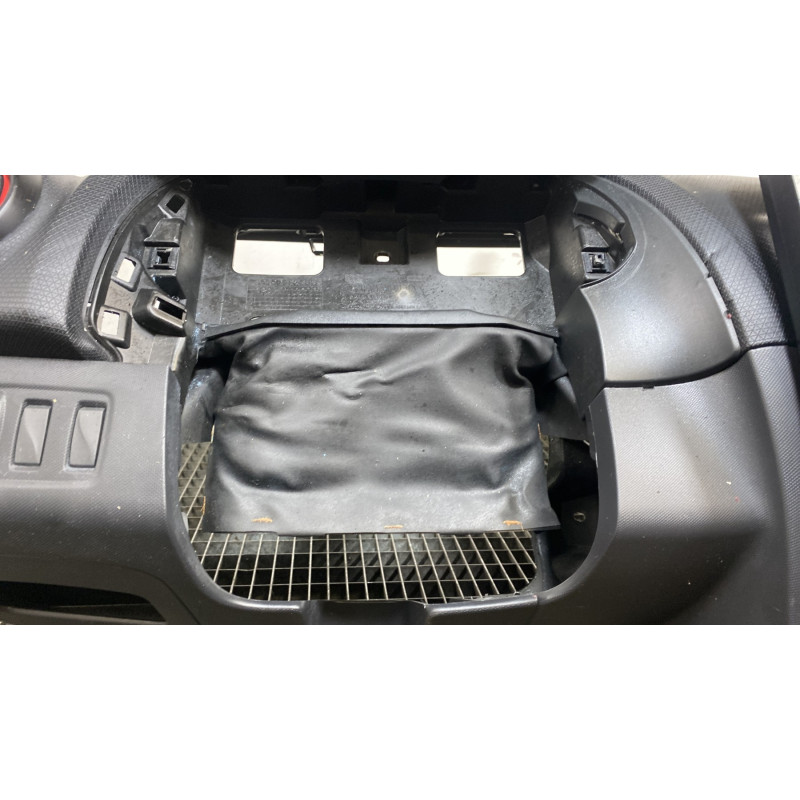 Planche de bord complete RENAULT CLIO 4 Photo n°10