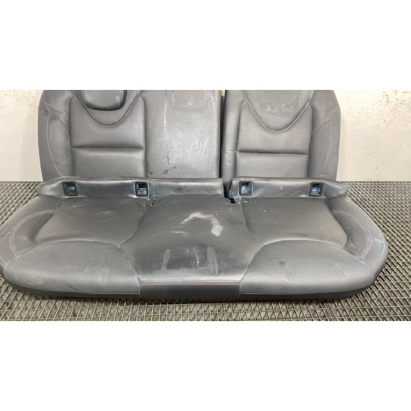 Interieur complet RENAULT CLIO 4 Photo n°3