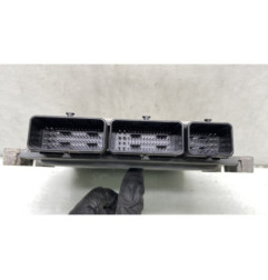 Calculateur moteur RENAULT CLIO 4
