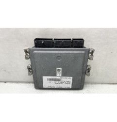 Calculateur moteur RENAULT CLIO 4