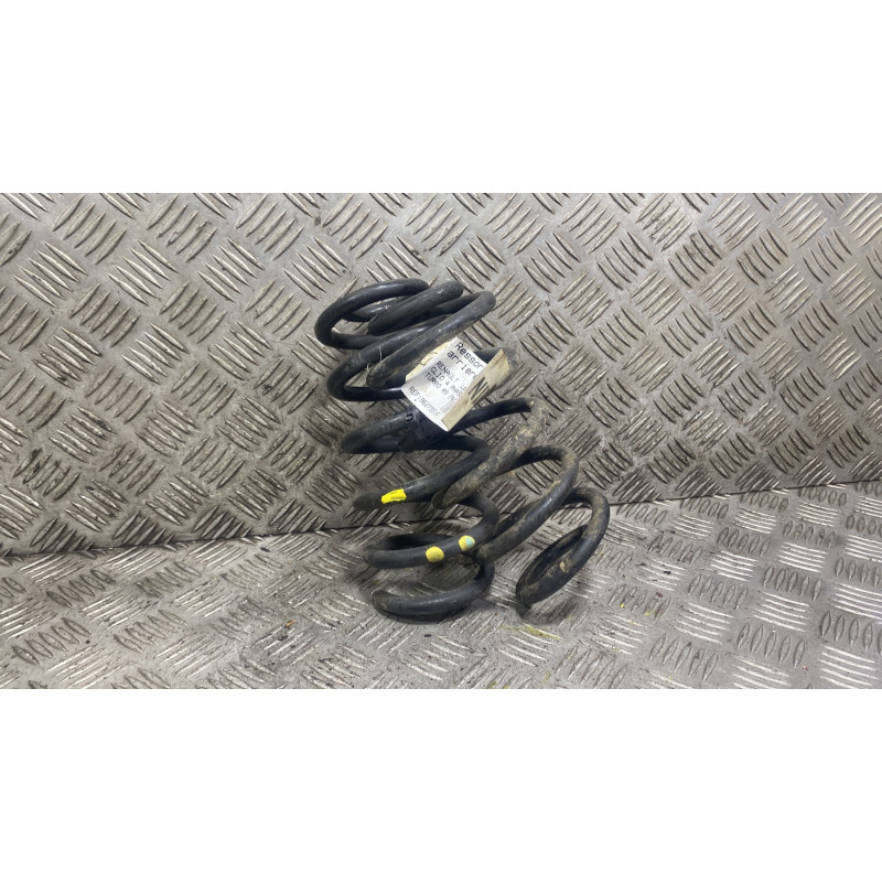 Ressort de suspension arriere droit RENAULT CLIO 4 Photo n°1