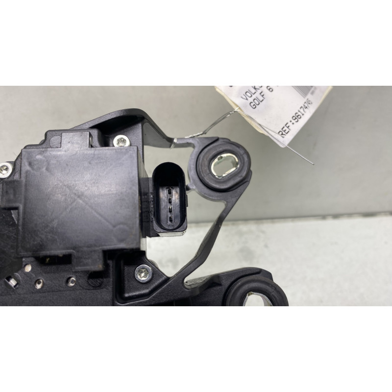Moteur essuie glace arriere VOLKSWAGEN GOLF 6 Photo n°4