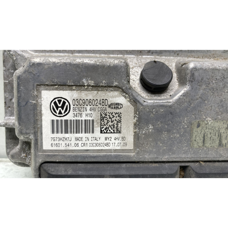 Calculateur moteur VOLKSWAGEN GOLF 6 Photo n°2