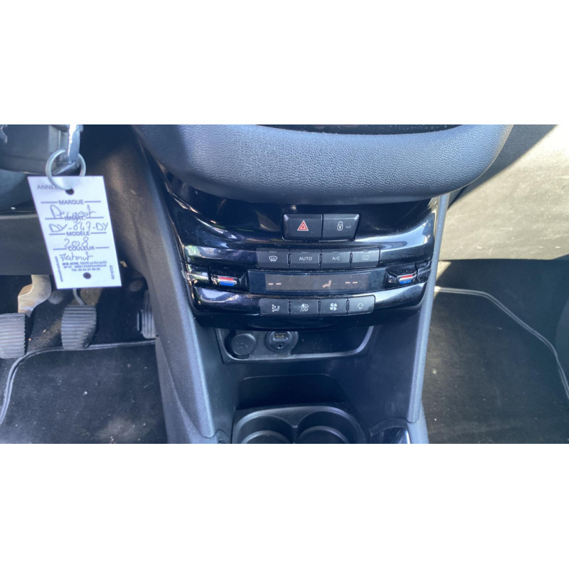 Boitier BSI PEUGEOT 208 1 Photo n°13