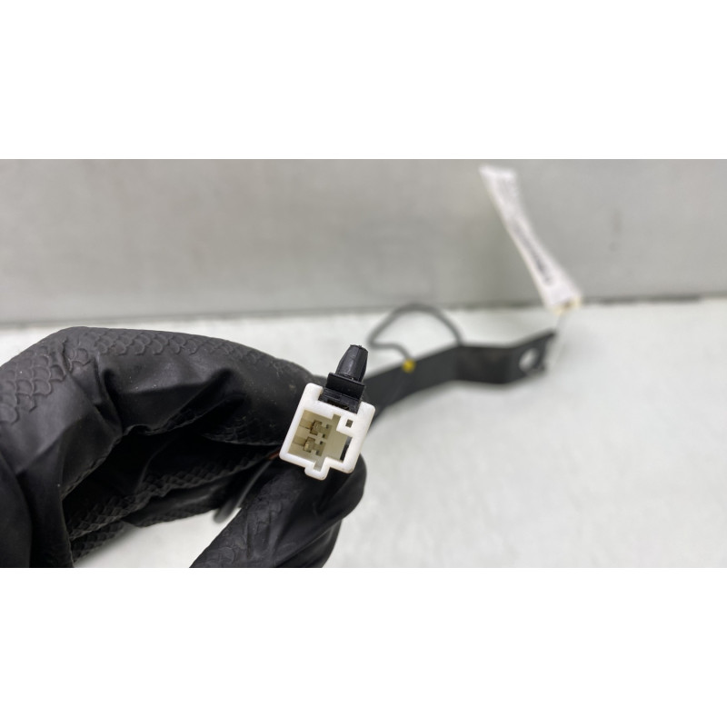 Attache ceinture avant gauche NISSAN QASHQAI 1 Photo n°5