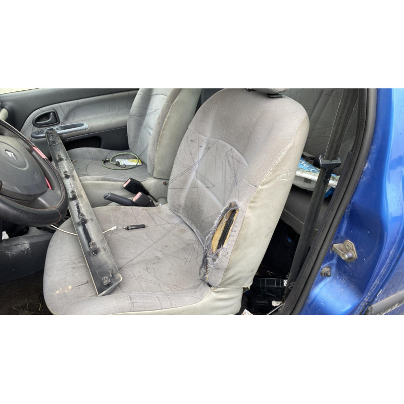 Baguette de porte avant gauche RENAULT CLIO 2 Photo n°15