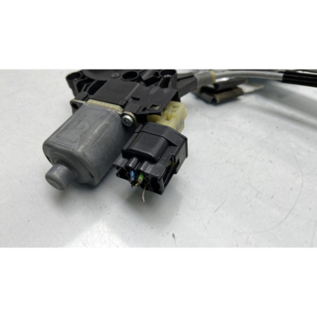 Leve vitre electrique avant gauche FORD FIESTA 6