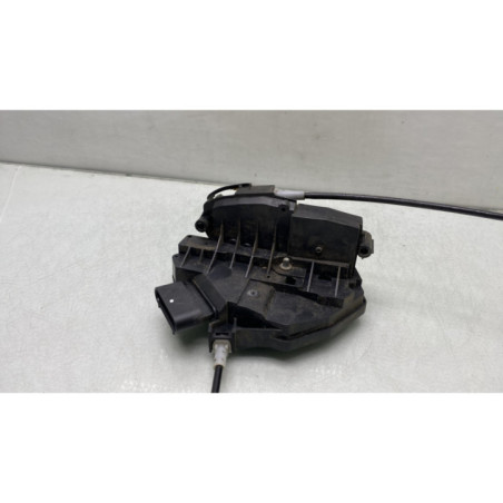 Serrure avant droit FORD FIESTA 6