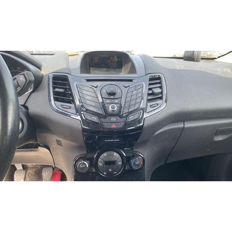 Verin de coffre FORD FIESTA 6 Photo n°12