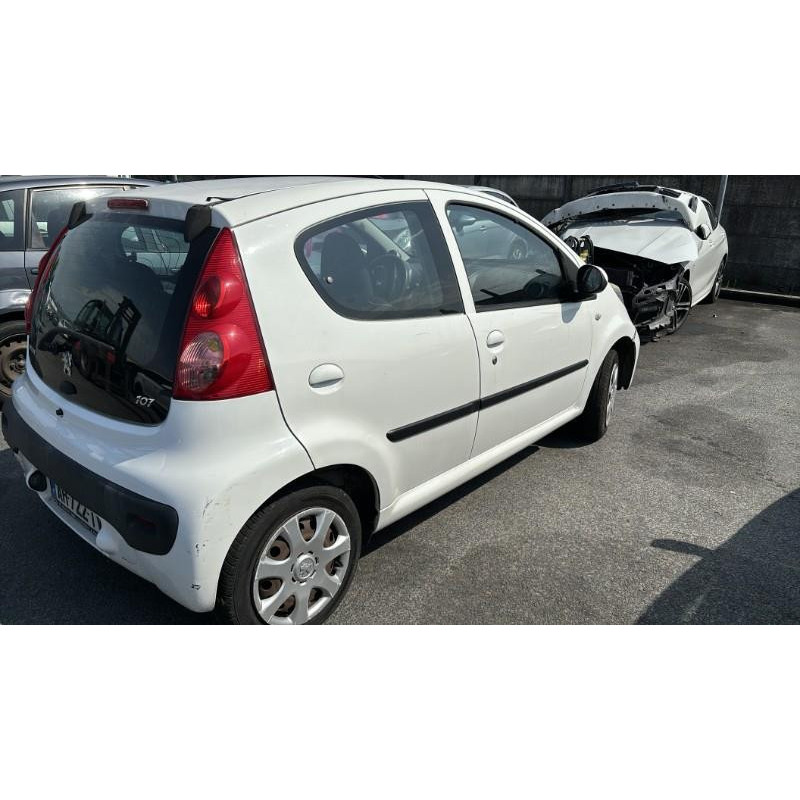 Porte avant droit PEUGEOT 107 Photo n°10
