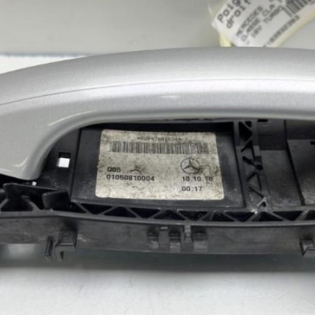 Poignee porte arriere droit MERCEDES CLASSE CLA 117