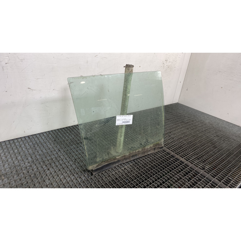 Vitre arriere droit RENAULT SUPER 5 Photo n°3