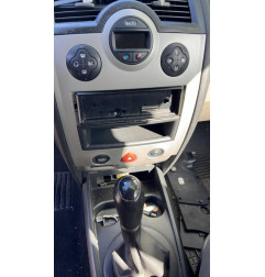 Boitier UCH RENAULT MEGANE 2