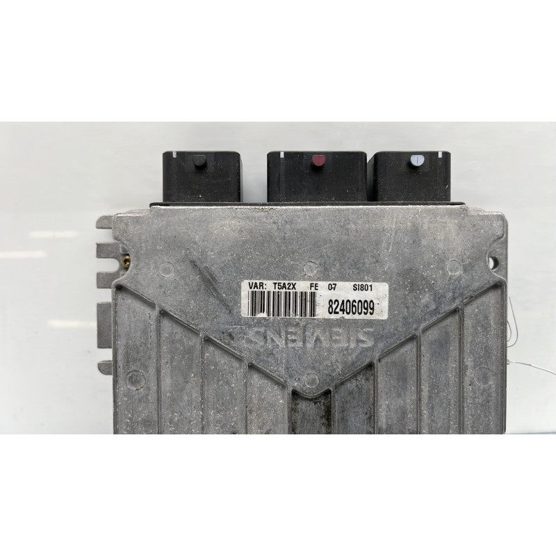 Calculateur moteur PEUGEOT 307 Photo n°4