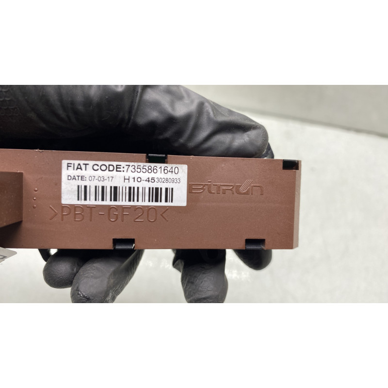 Bouton de warning PEUGEOT BOXER 3 Photo n°4