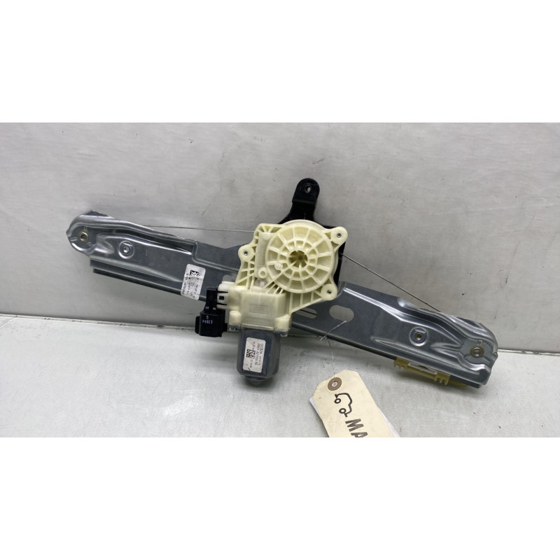 Leve vitre electrique arriere droit FORD FOCUS 3 Photo n°3