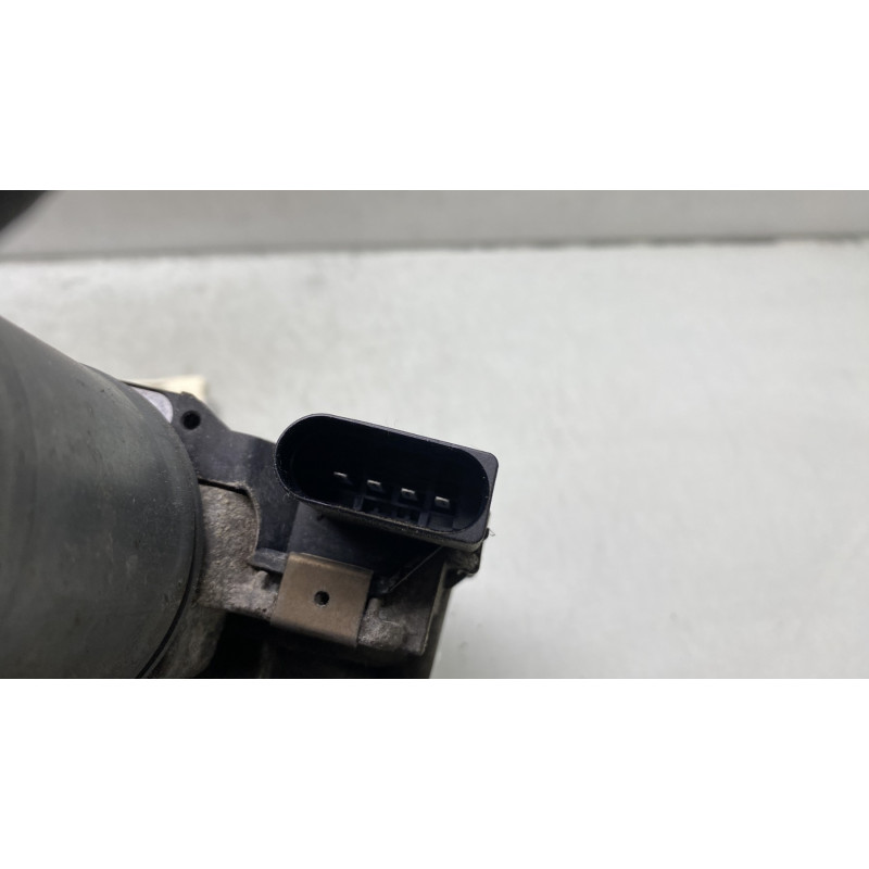 Moteur essuie glace avant gauche FORD FOCUS 3 Photo n°3