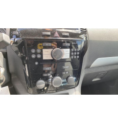 Bouton de warning OPEL ZAFIRA B