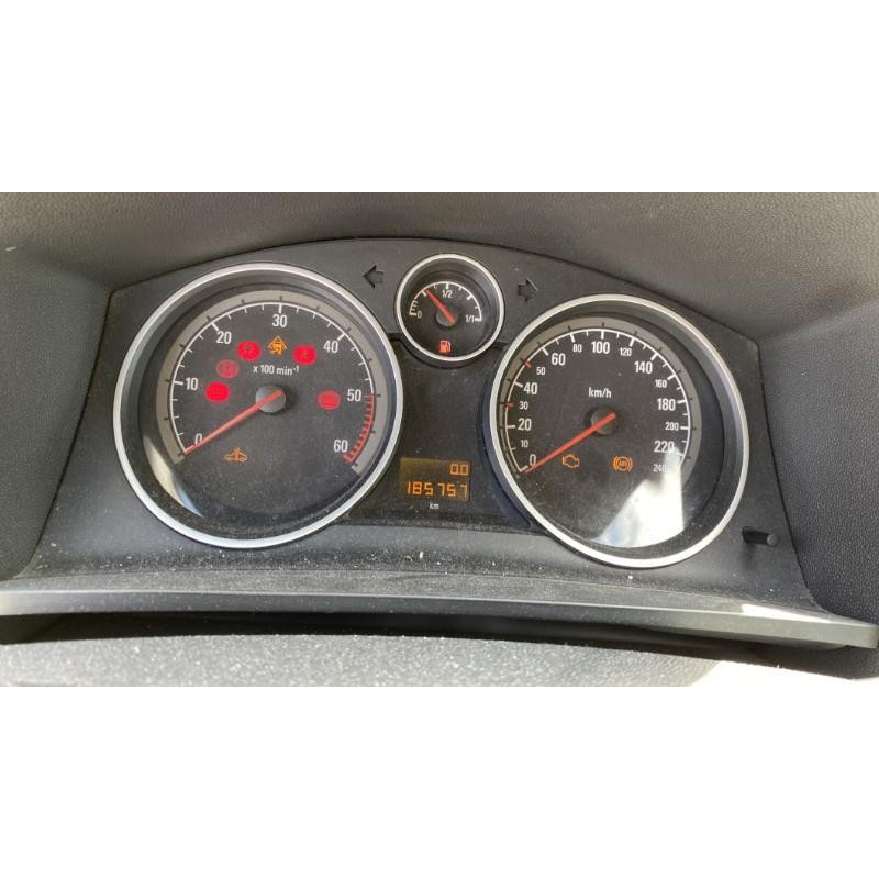 Bouton de warning OPEL ZAFIRA B Photo n°19