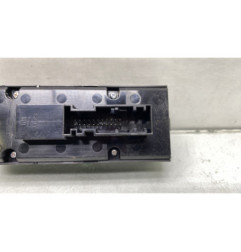 Interrupteur de leve vitre avant gauche OPEL ZAFIRA B