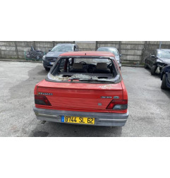 Optique avant principal gauche (feux)(phare) PEUGEOT 309