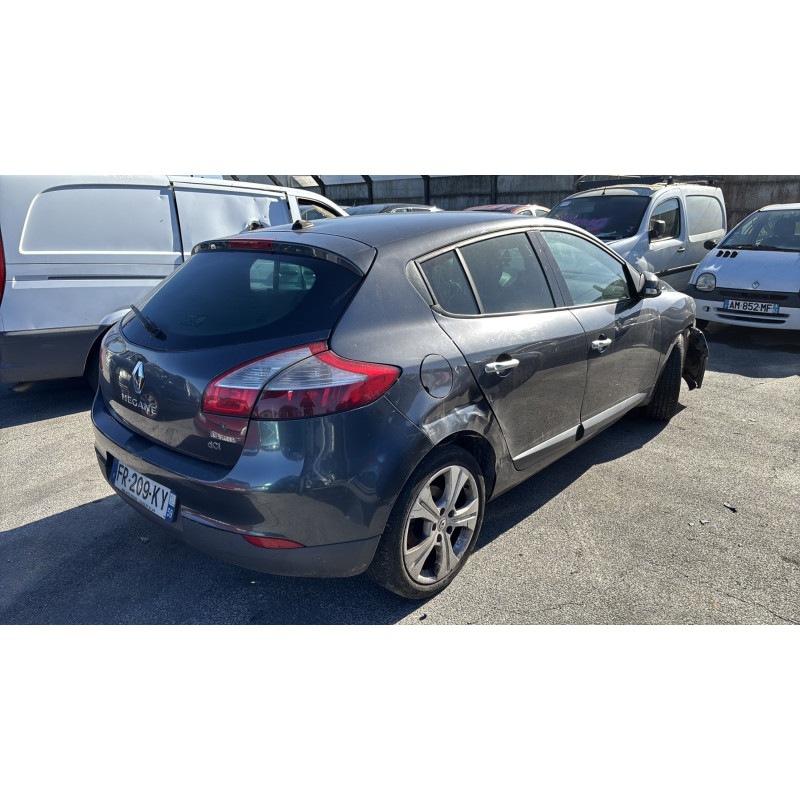 Boitier UCH RENAULT MEGANE 3 Photo n°6