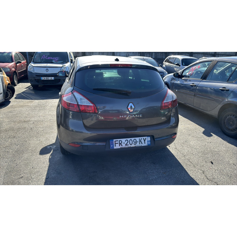 Boitier UCH RENAULT MEGANE 3 Photo n°8