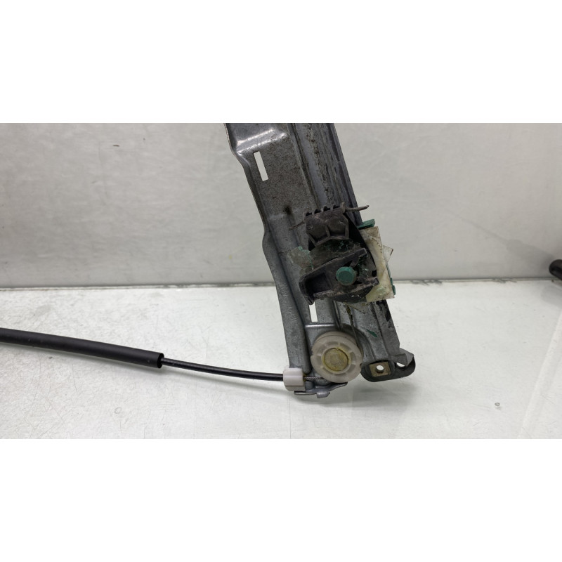 Leve vitre electrique avant droit RENAULT CLIO 3 Photo n°4