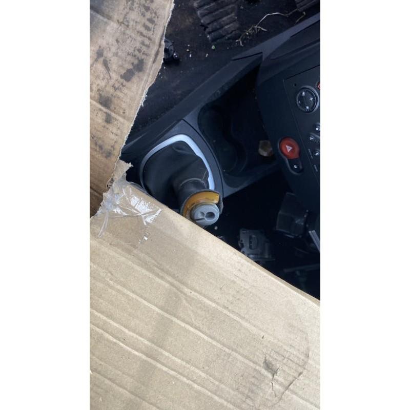 Boitier UCH RENAULT CLIO 3 Photo n°11
