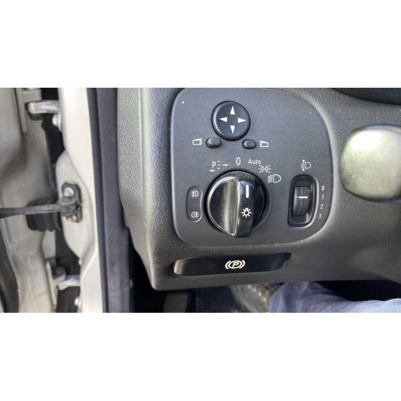 Renfort pare choc avant (traverse) MERCEDES CLASSE C 203 Photo n°9