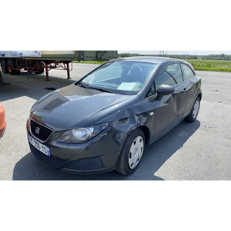 Vitre avant gauche SEAT IBIZA 4 Photo n°7