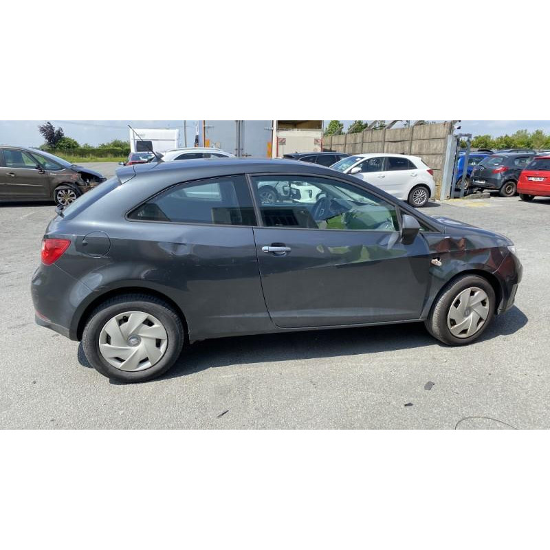 Vitre avant gauche SEAT IBIZA 4 Photo n°9