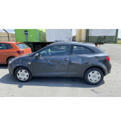 Vitre avant gauche SEAT IBIZA 4