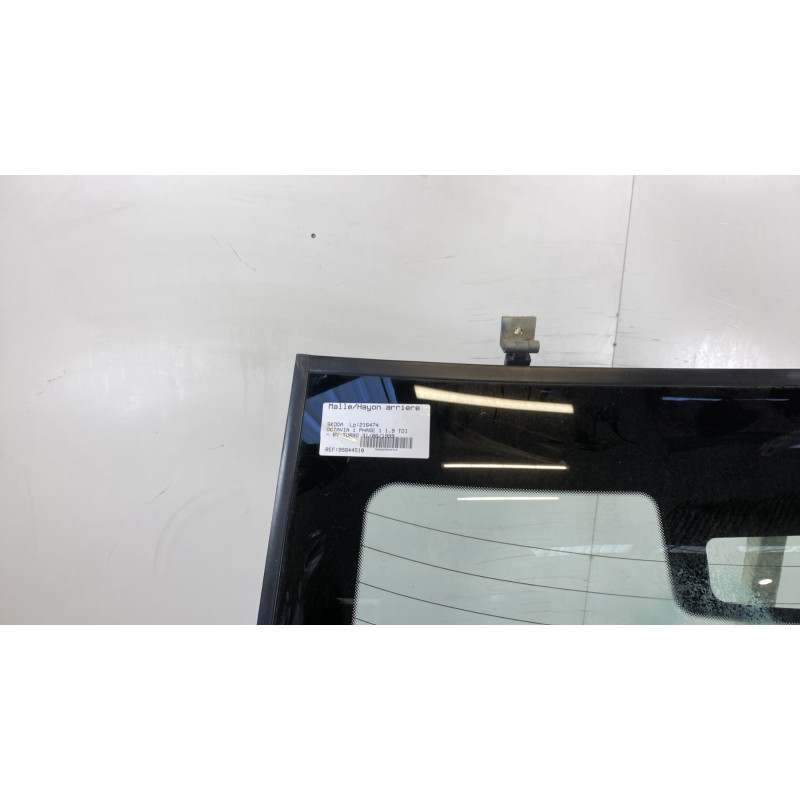 Malle/Hayon arriere SKODA OCTAVIA 1 Photo n°3