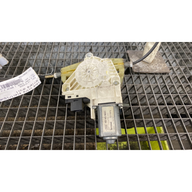 Leve vitre electrique arriere droit AUDI A6 3 Photo n°2