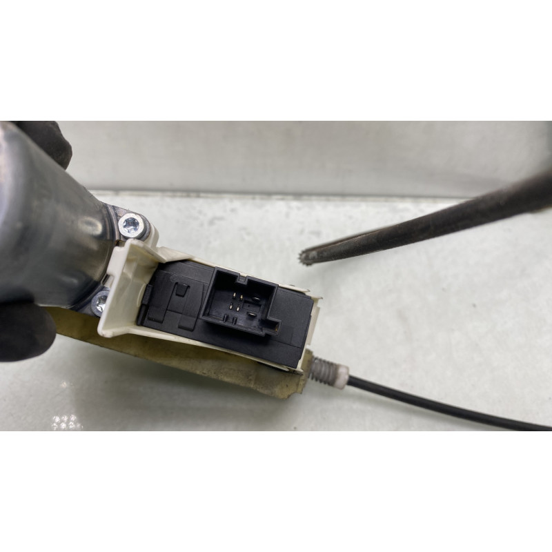 Leve vitre electrique avant gauche AUDI A6 3 Photo n°5